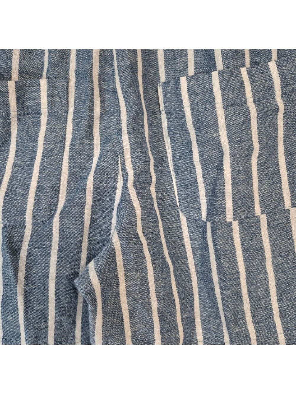 Sonoma Women's Striped Blue & White Shorts With Pockets Size M - Picture 6 of 7